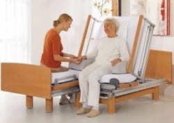 zorgbed - hoog laag bed - model Vis-a-Vis