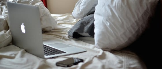 laptop-of-tablet-gebruik-in-bed