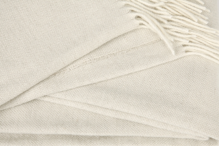 kayori_-_tibet_-_plaid_-_offwhite_-_detail_1